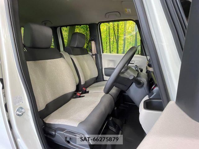 Honda N BOX 2026-05 8158867-7