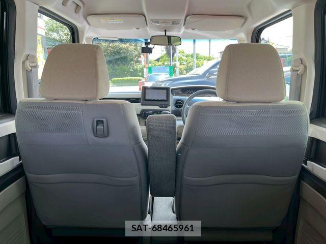Honda N BOX 2020-07 8208995-9