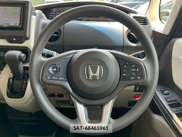 Honda N BOX 2020-07 8208995-17