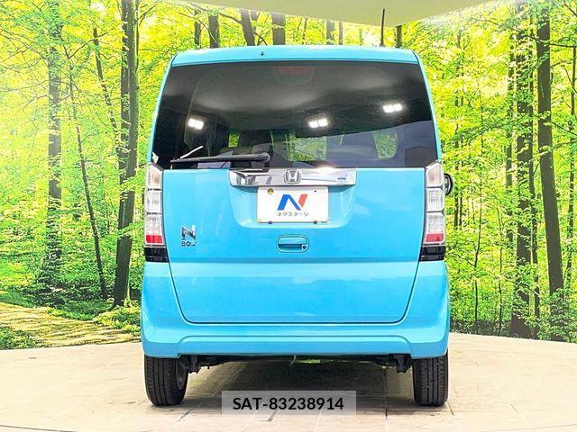 Honda N BOX 2014-03 8208997-14