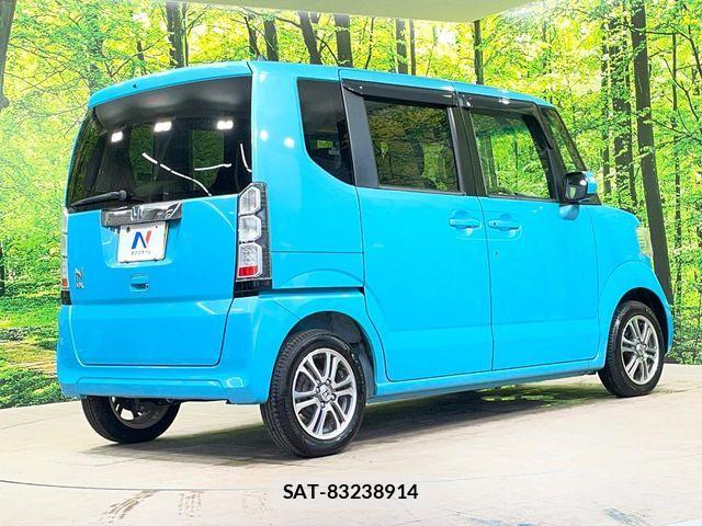 Honda N BOX 2014-03 8208997-16