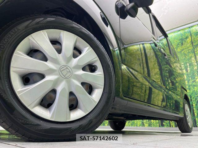 Honda N BOX 2015-02 8208977-12