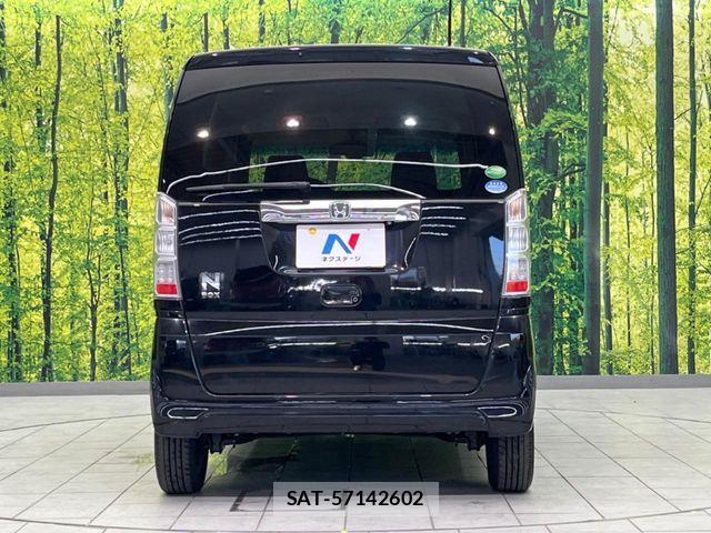 Honda N BOX 2015-02 8208977-14