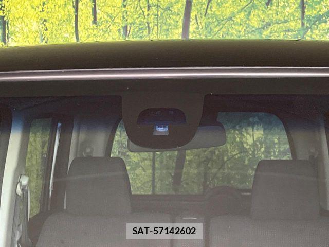 Honda N BOX 2015-02 8208977-3