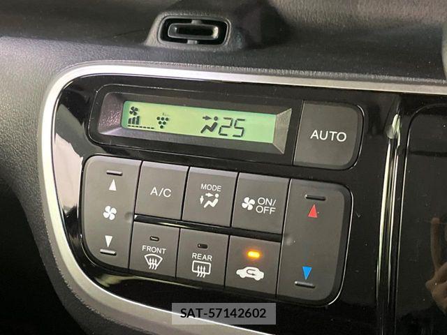 Honda N BOX 2015-02 8208977-4