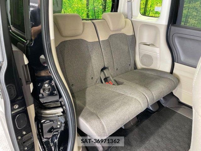 Honda N BOX 2018-05 8208975-9