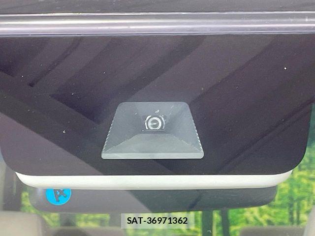Honda N BOX 2018-05 8208975-4