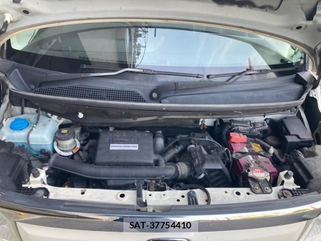 Honda N BOX 2017-09 8208998-10