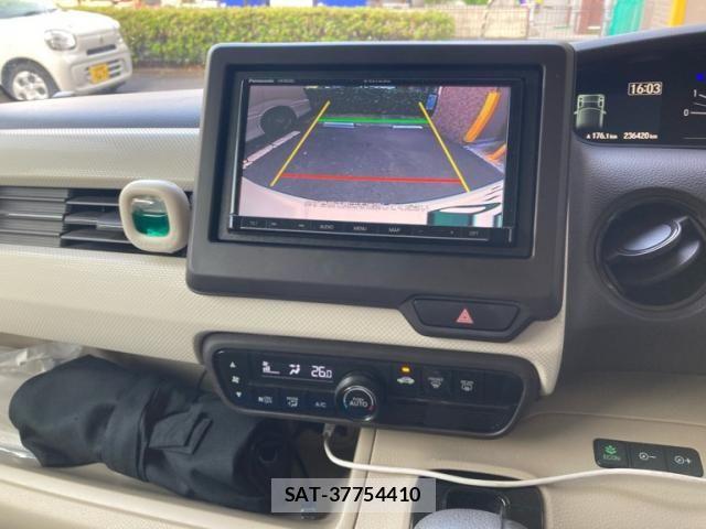Honda N BOX 2017-09 8208998-14