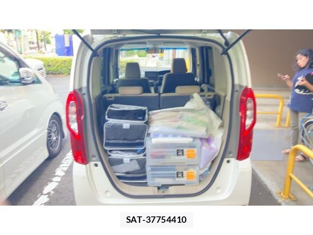 Honda N BOX 2017-09 8208998-17