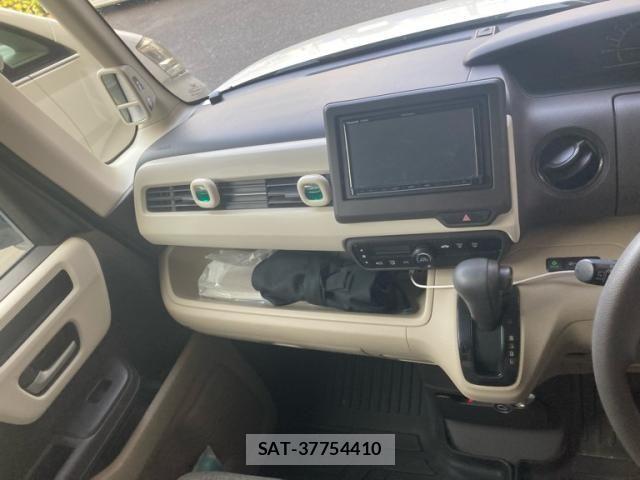 Honda N BOX 2017-09 8208998-4