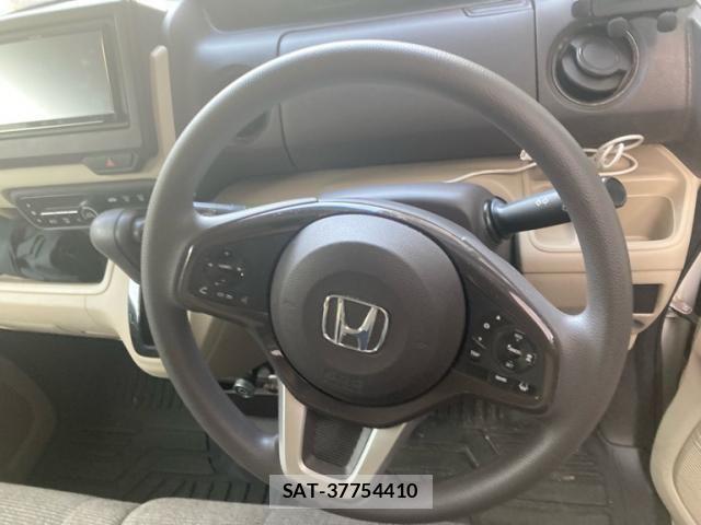 Honda N BOX 2017-09 8208998-7