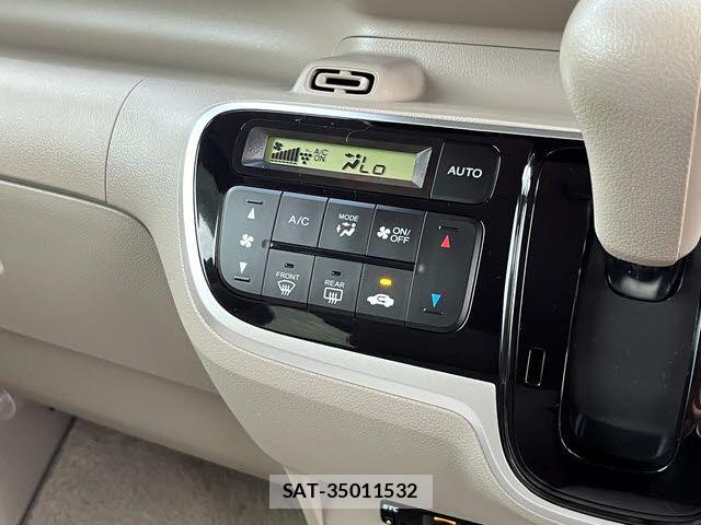 Honda N BOX 2016-03 8208969-14
