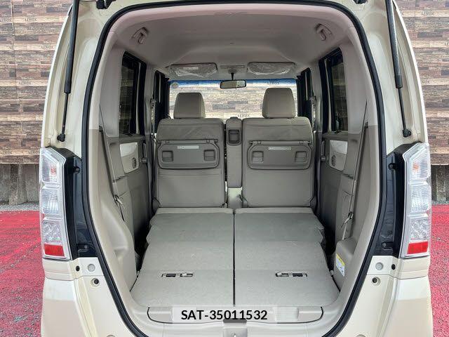 Honda N BOX 2016-03 8208969-21