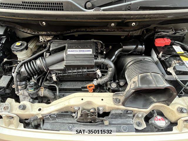 Honda N BOX 2016-03 8208969-27