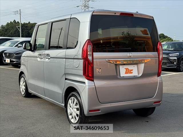 Honda N BOX 2022-07 8208973-12
