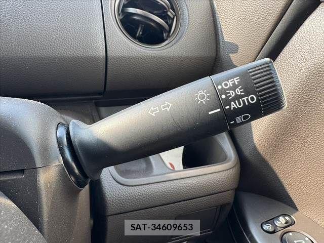 Honda N BOX 2022-07 8208973-29