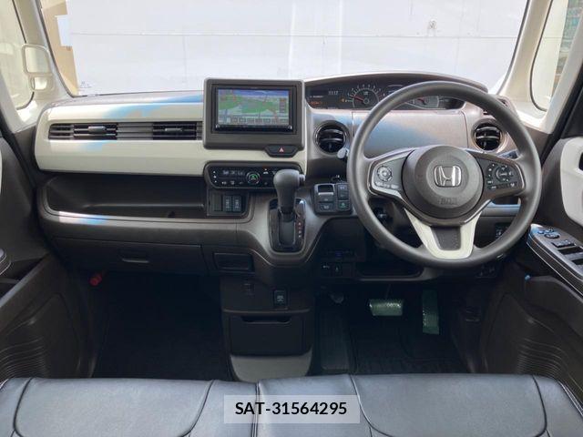 Honda N BOX 2023-07 8208946-1