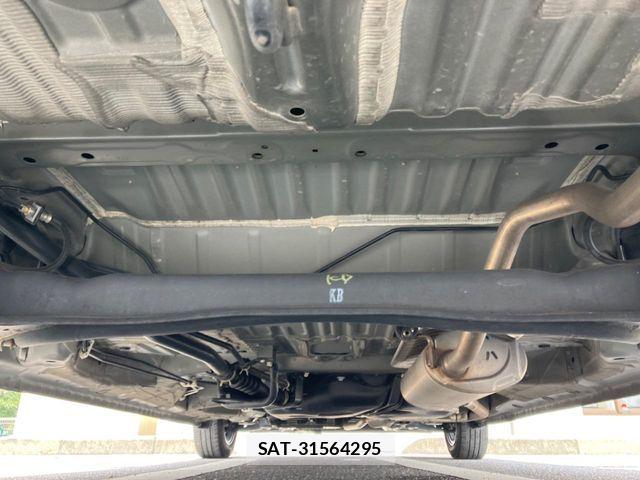 Honda N BOX 2023-07 8208946-19