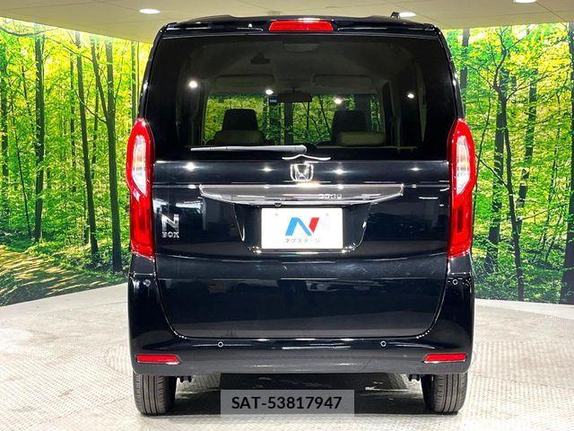 Honda N BOX 2021-12 8208934-14