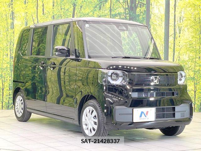 Honda N BOX 2026-02 8208912-15