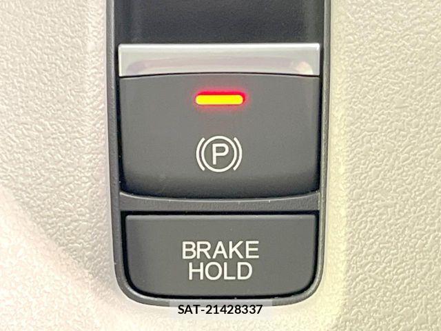 Honda N BOX 2026-02 8208912-6