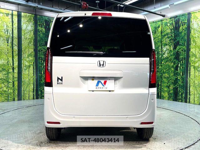 Honda N BOX 2026-06 8208906-14