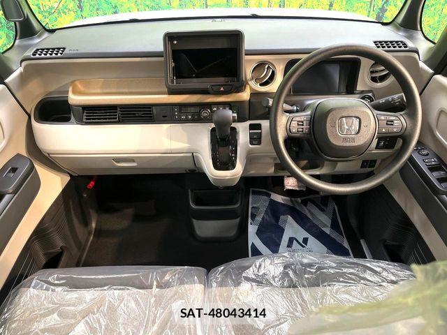 Honda N BOX 2026-06 8208906-1
