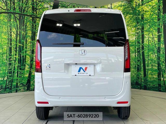 Honda N BOX 2026-06 8208933-14
