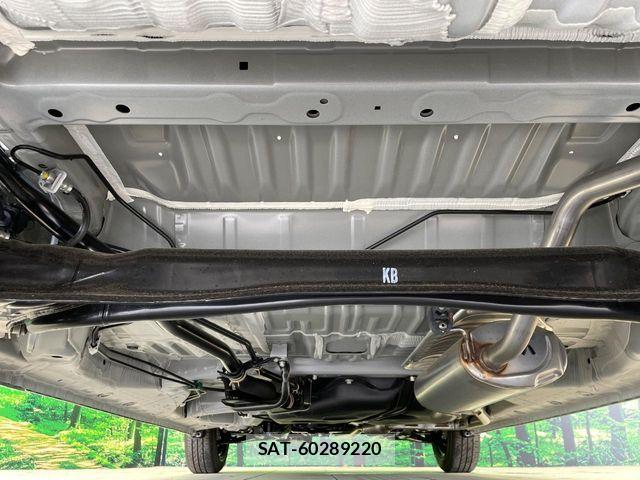 Honda N BOX 2026-06 8208933-18