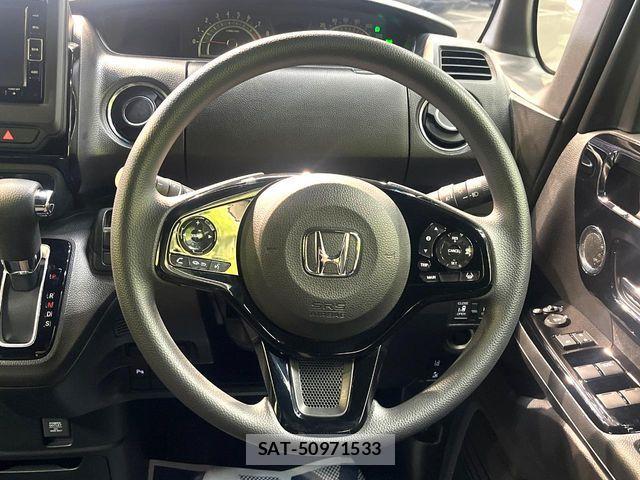 Honda N BOX 2022-02 8208918-10