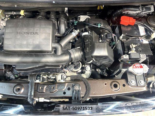 Honda N BOX 2022-02 8208918-17