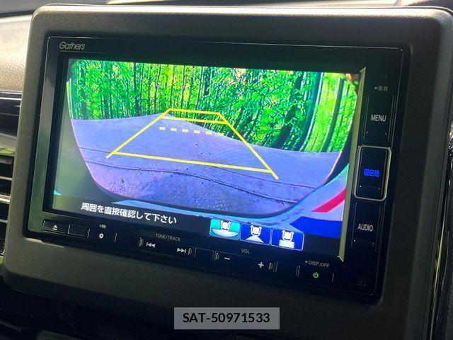 Honda N BOX 2022-02 8208918-4