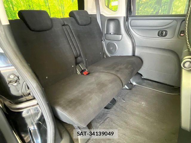 Honda N BOX 2016-02 8208987-9