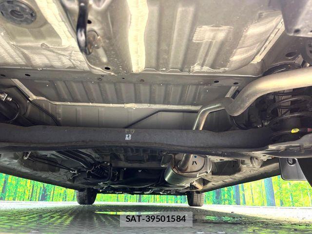 Honda N BOX 2023-09 8208925-18