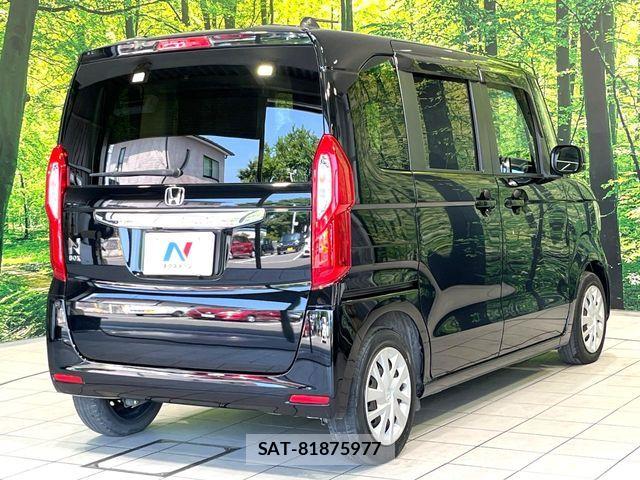 Honda N BOX 2019-08 8208965-16