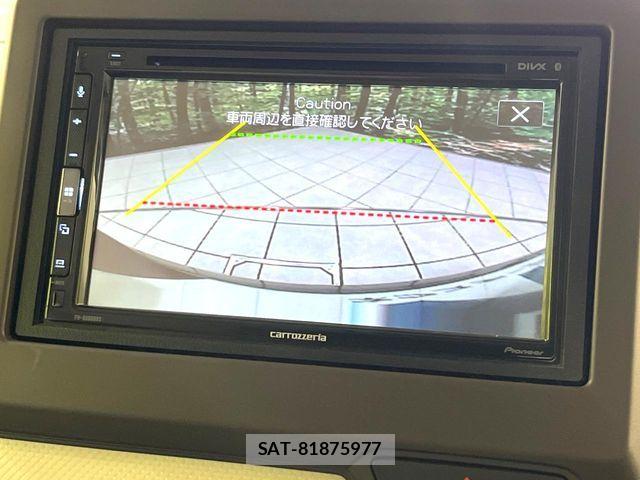 Honda N BOX 2019-08 8208965-4