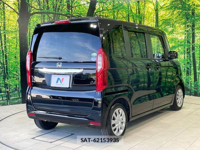 Honda N BOX 2019-11 8208953-16