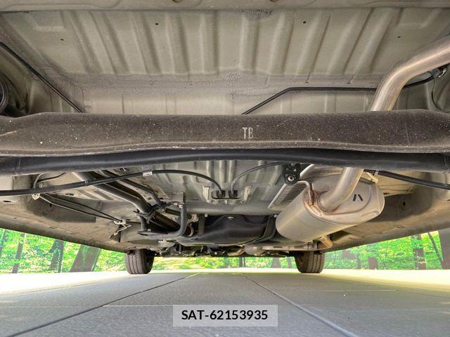 Honda N BOX 2019-11 8208953-18