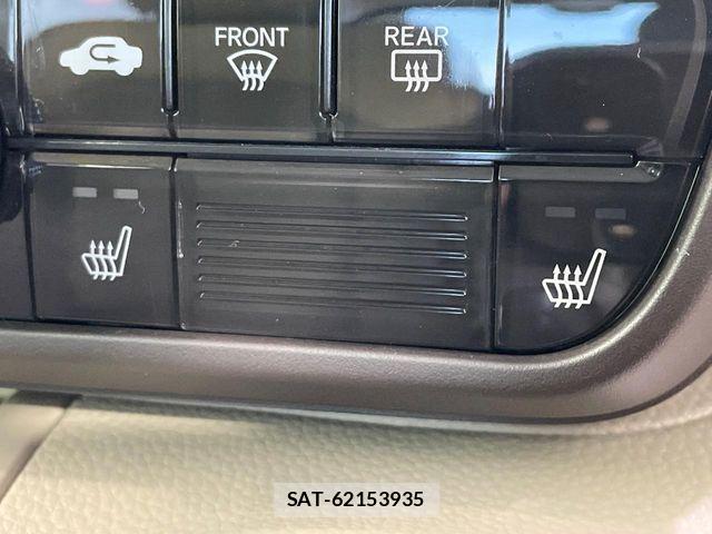 Honda N BOX 2019-11 8208953-6