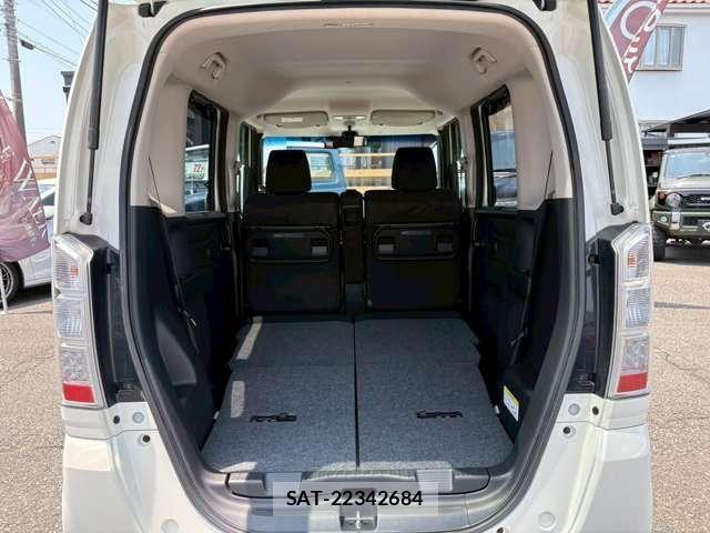 Honda N BOX 2015-11 8208984-18
