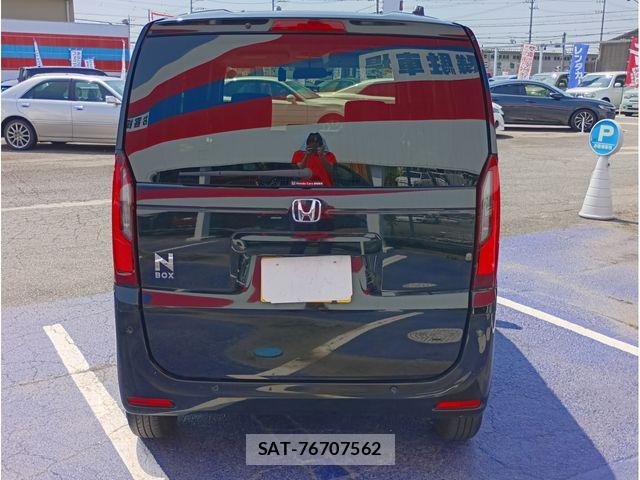 Honda N BOX 2023-11 8208950-5