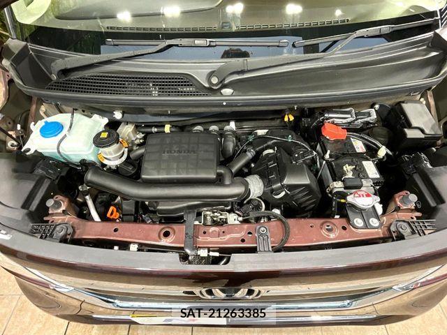 Honda N BOX 2022-01 8208951-17