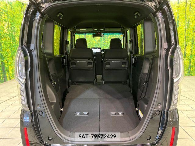 Honda N BOX 2023-11 8208911-10