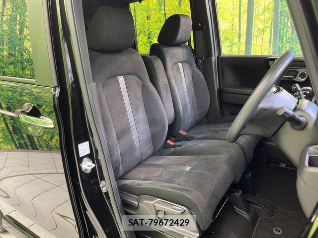 Honda N BOX 2023-11 8208911-8
