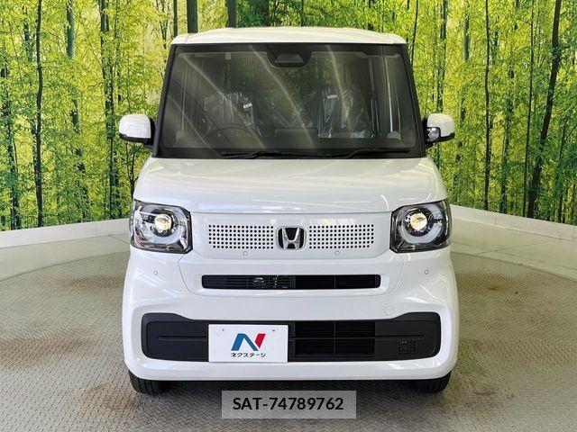 Honda N BOX 2026-06 8208932-14