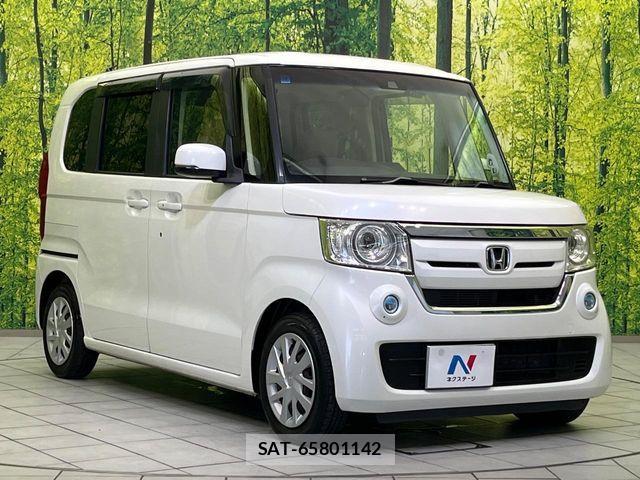 Honda N BOX 2018-10 8208966-15