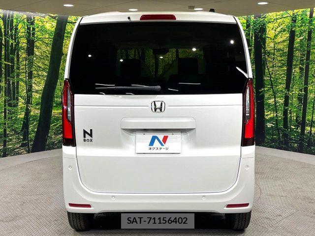 Honda N BOX 2026-07 8208916-14