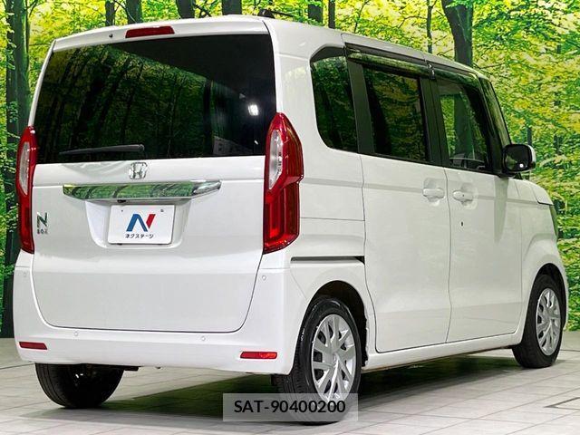 Honda N BOX 2022-01 8208939-16