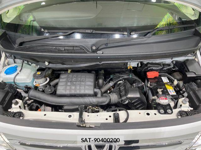 Honda N BOX 2022-01 8208939-17